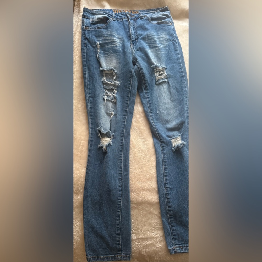 VIP Jeans Distressed Ripped Skinny Jeans Light Wash Size 9/10 Y2K High Mid Rise